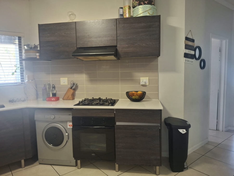 To Let 3 Bedroom Property for Rent in Modderfontein Gauteng