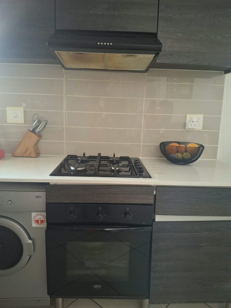To Let 3 Bedroom Property for Rent in Modderfontein Gauteng