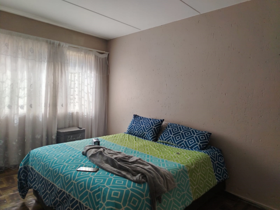 1 Bedroom Property for Sale in Klippoortje Gauteng
