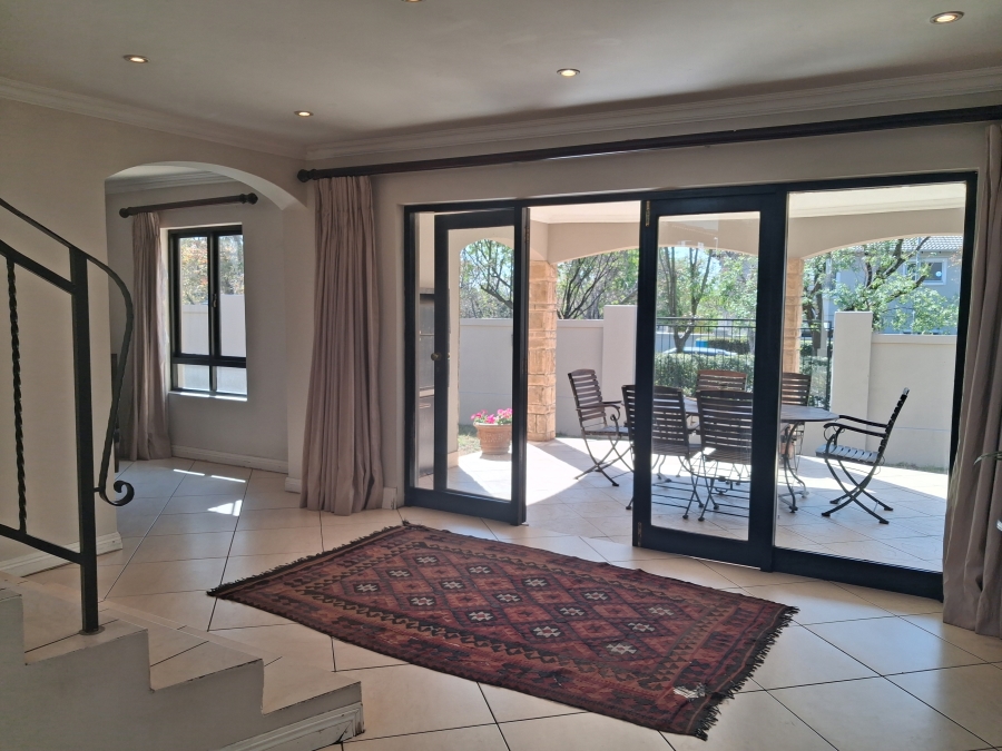 4 Bedroom Property for Sale in Greenstone Hill Gauteng