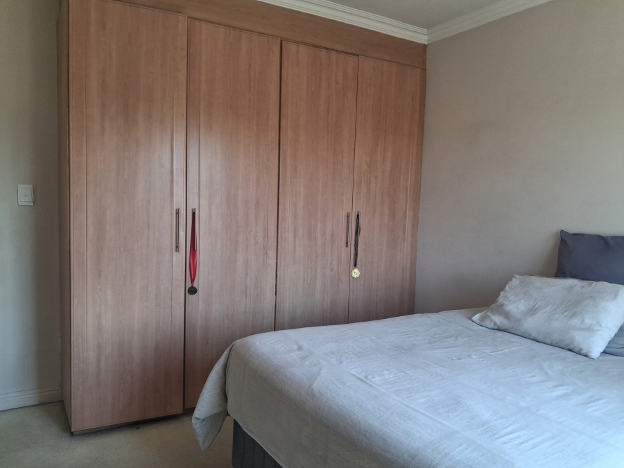 4 Bedroom Property for Sale in Greenstone Hill Gauteng