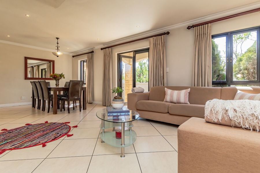 4 Bedroom Property for Sale in Greenstone Hill Gauteng