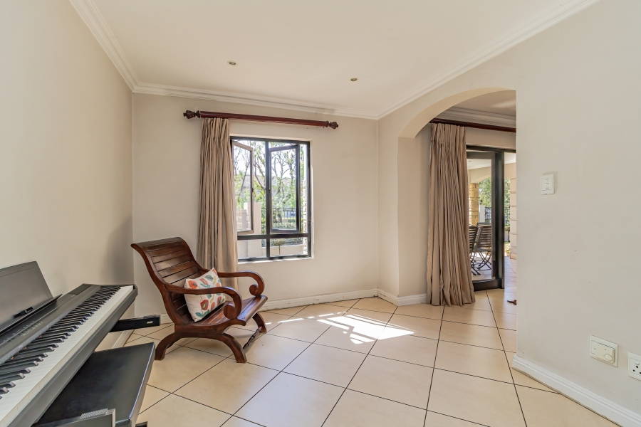 4 Bedroom Property for Sale in Greenstone Hill Gauteng