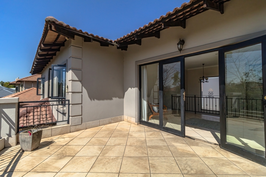 4 Bedroom Property for Sale in Greenstone Hill Gauteng