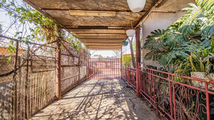 3 Bedroom Property for Sale in Elandsfontein Gauteng