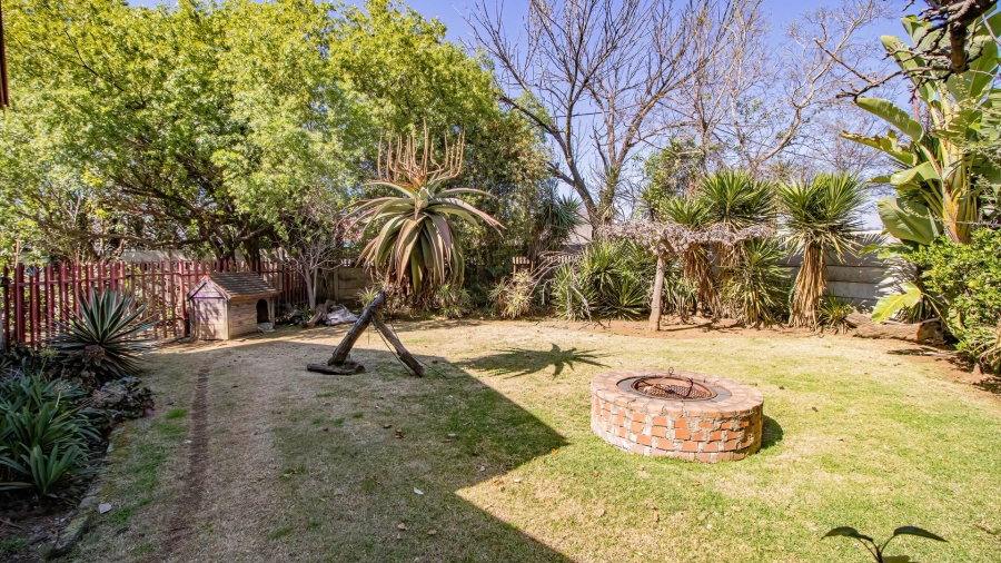 3 Bedroom Property for Sale in Elandsfontein Gauteng