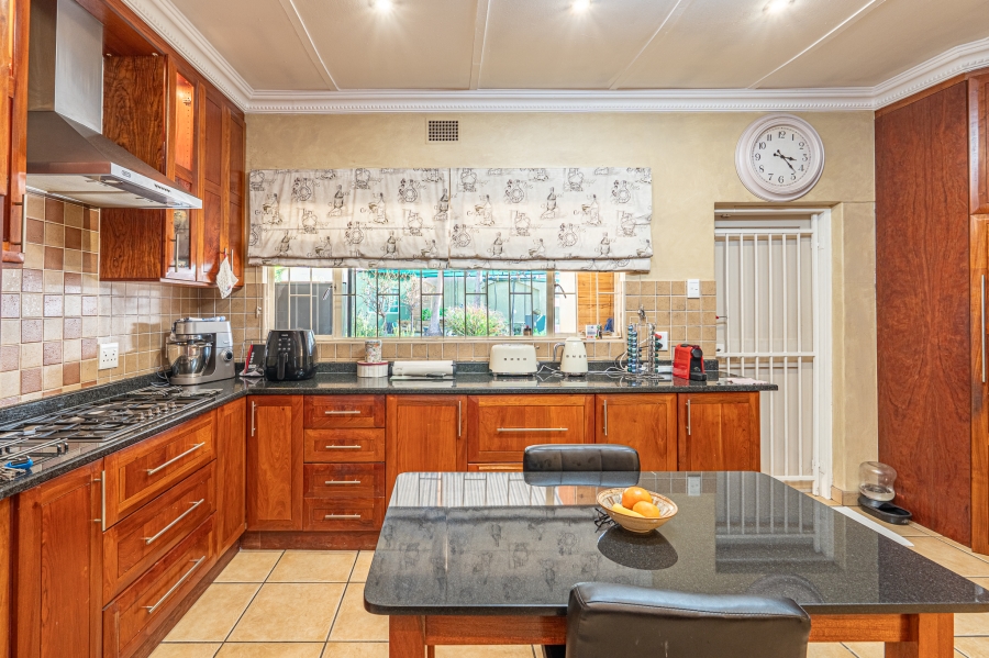 4 Bedroom Property for Sale in Meyerspark Gauteng