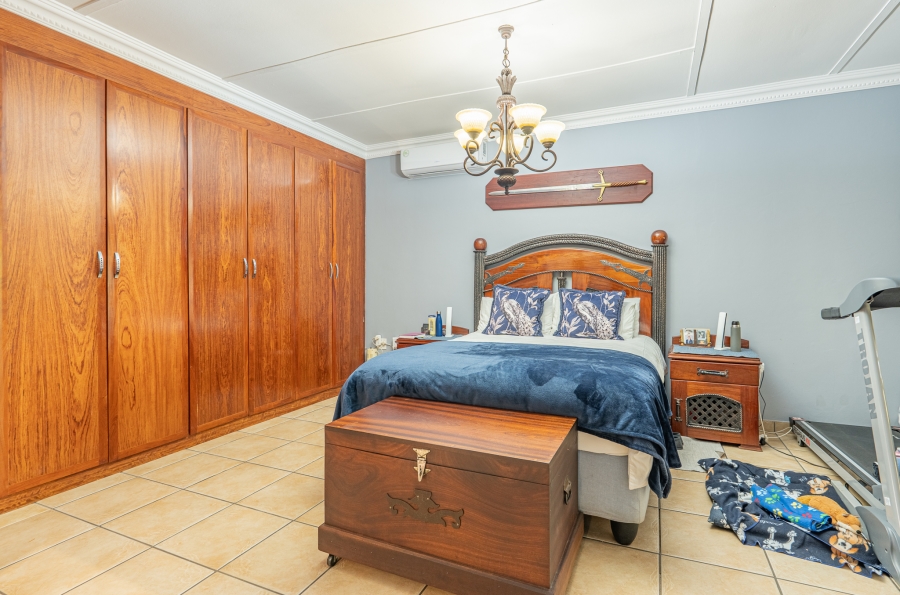 4 Bedroom Property for Sale in Meyerspark Gauteng