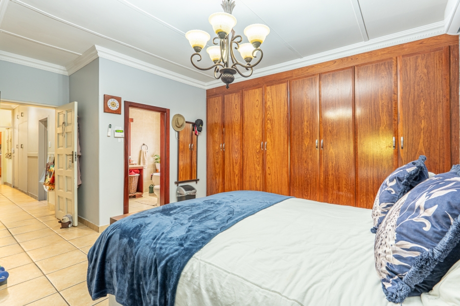 4 Bedroom Property for Sale in Meyerspark Gauteng