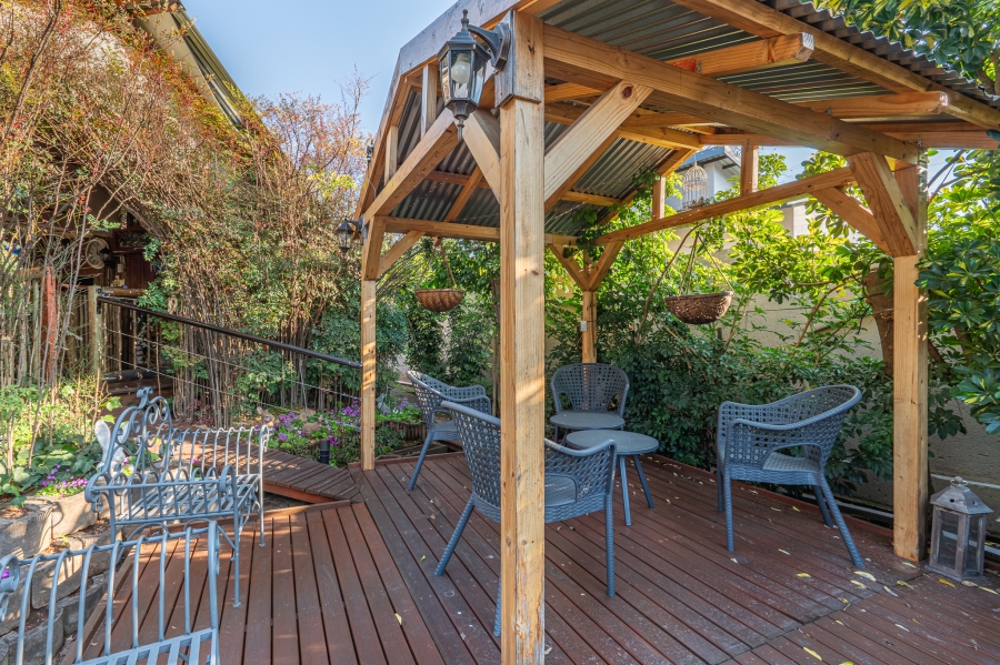 4 Bedroom Property for Sale in Meyerspark Gauteng