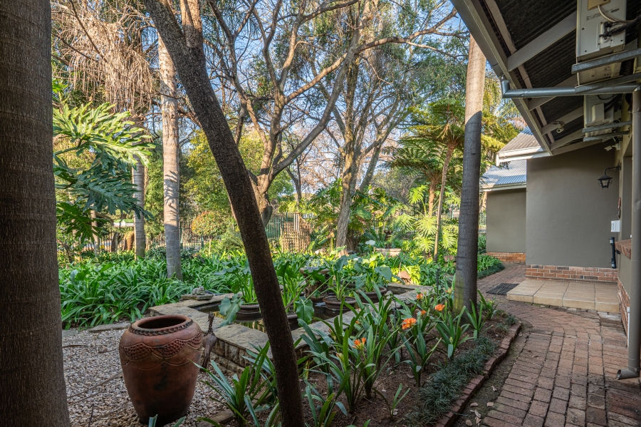 4 Bedroom Property for Sale in Meyerspark Gauteng