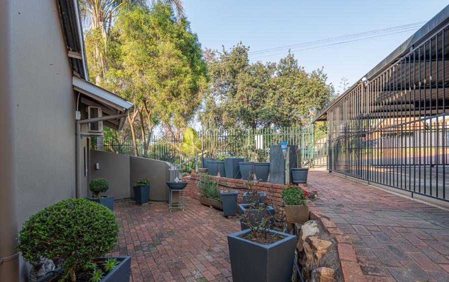 4 Bedroom Property for Sale in Meyerspark Gauteng