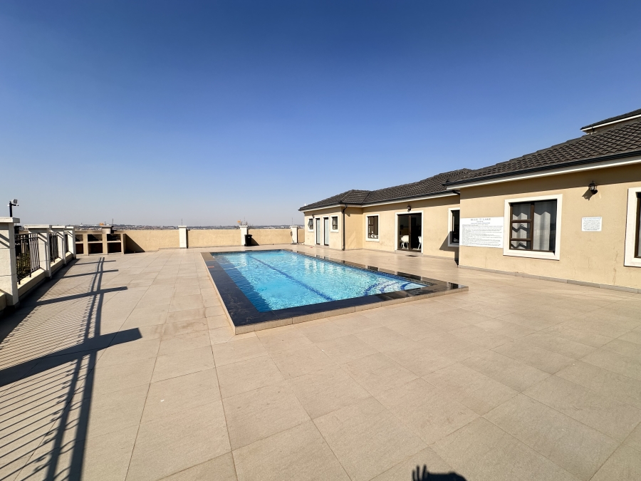 To Let 2 Bedroom Property for Rent in Blue Hills Gauteng
