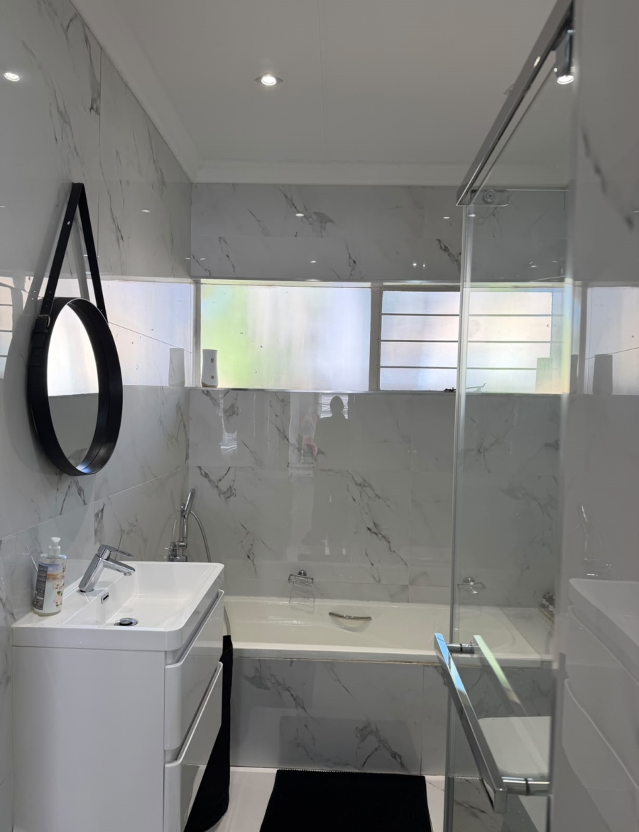 To Let 3 Bedroom Property for Rent in Eldopark Gauteng