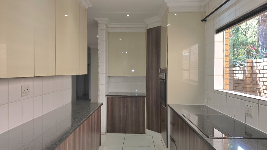 To Let 3 Bedroom Property for Rent in Eldopark Gauteng