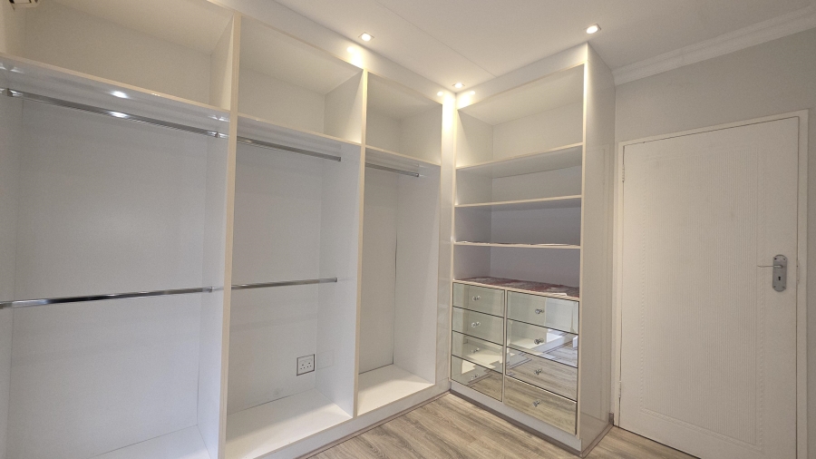 To Let 3 Bedroom Property for Rent in Eldopark Gauteng