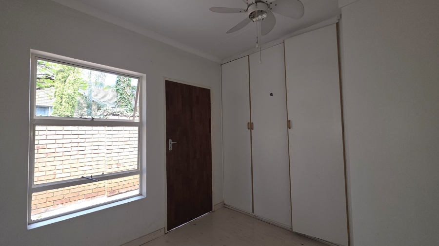 To Let 3 Bedroom Property for Rent in Eldopark Gauteng