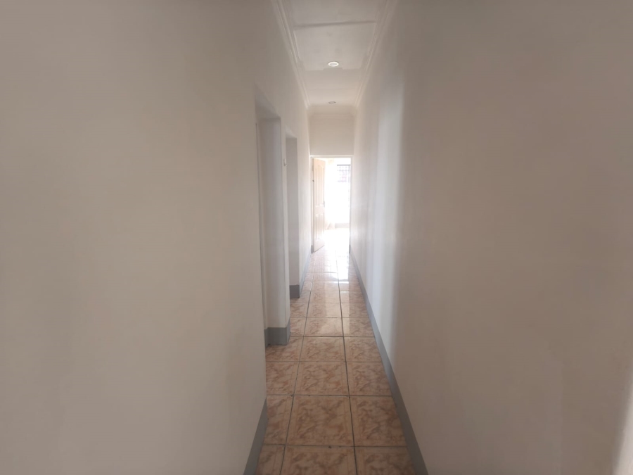 To Let 3 Bedroom Property for Rent in Erasmia Gauteng