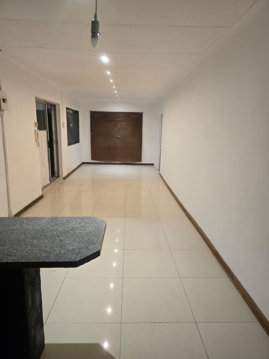 To Let 2 Bedroom Property for Rent in Erasmia Gauteng