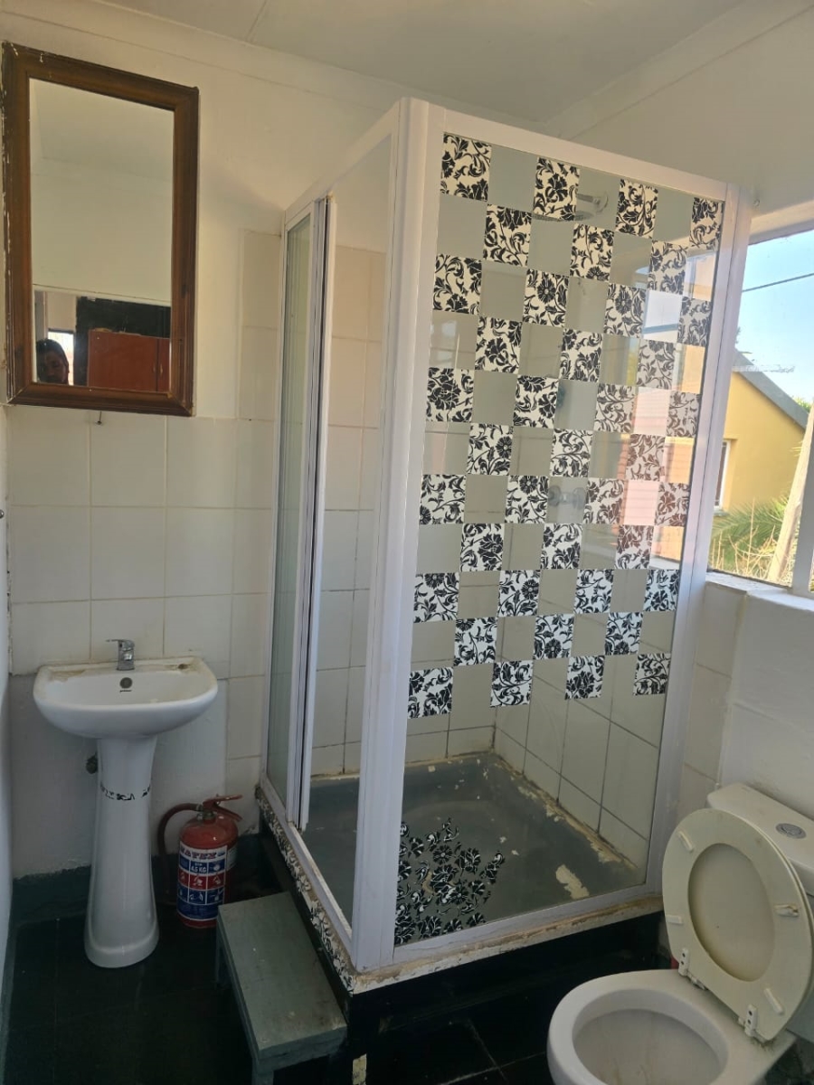 To Let 2 Bedroom Property for Rent in Erasmia Gauteng