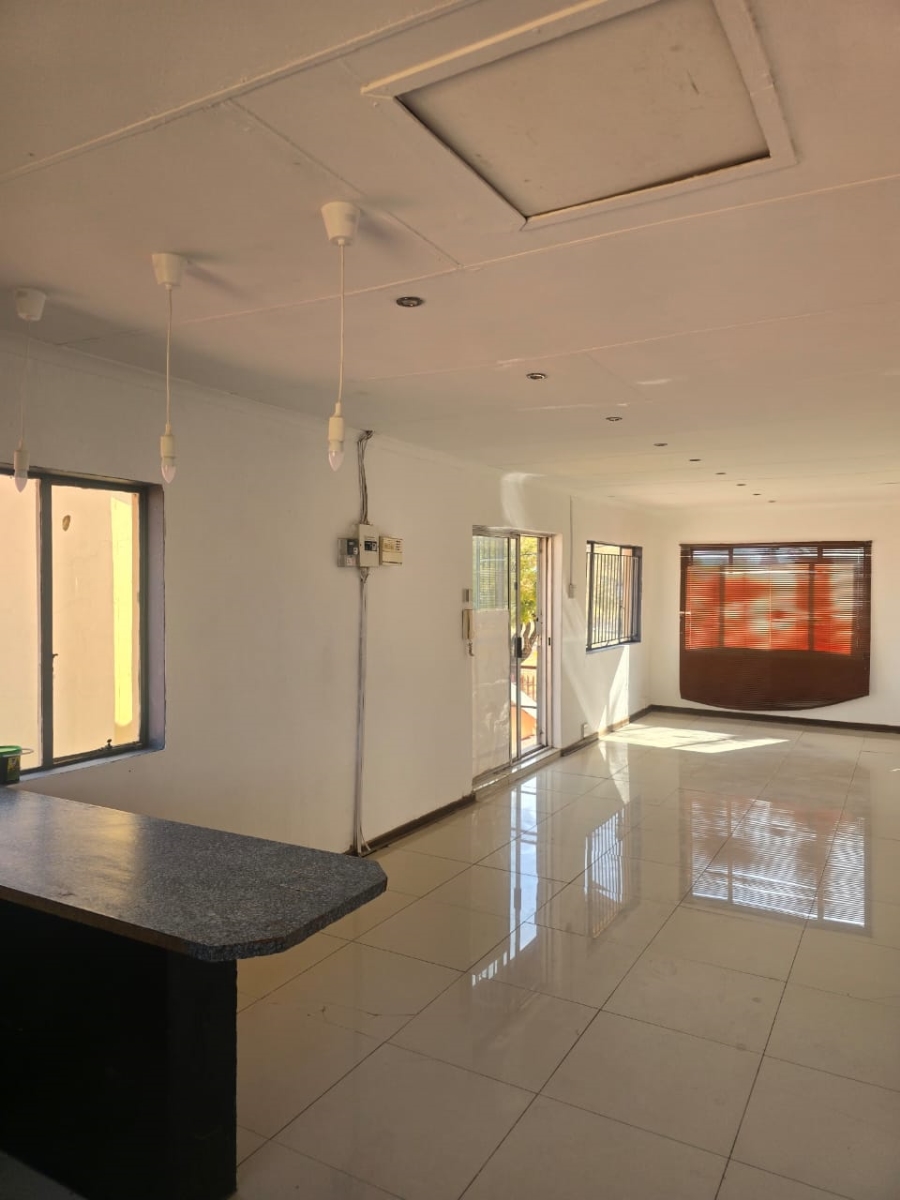 To Let 2 Bedroom Property for Rent in Erasmia Gauteng