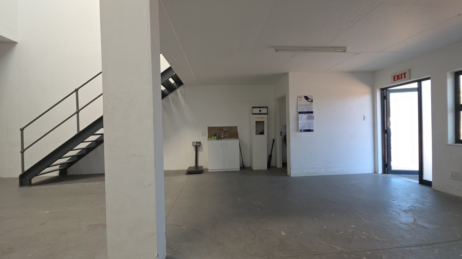 To Let Commercial Property for Rent in Barbeque Downs Gauteng
