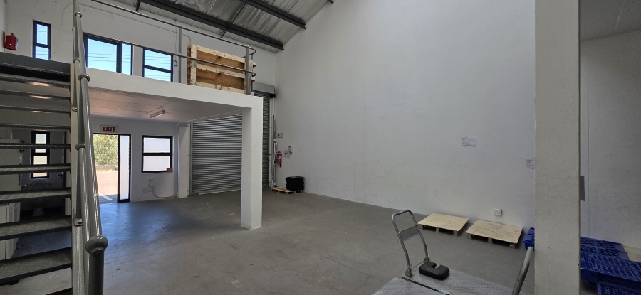 To Let Commercial Property for Rent in Barbeque Downs Gauteng