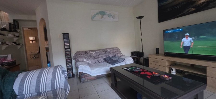 2 Bedroom Property for Sale in Kempton Park Ext 5 Gauteng