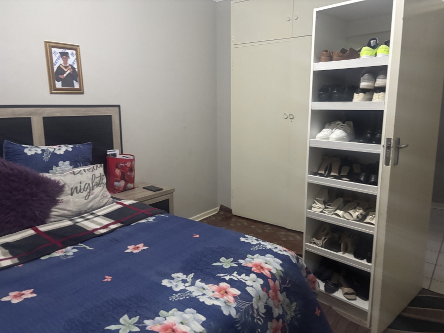 2 Bedroom Property for Sale in Kenilworth Gauteng