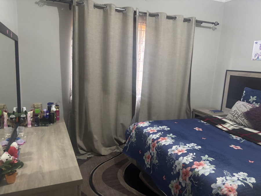 2 Bedroom Property for Sale in Kenilworth Gauteng