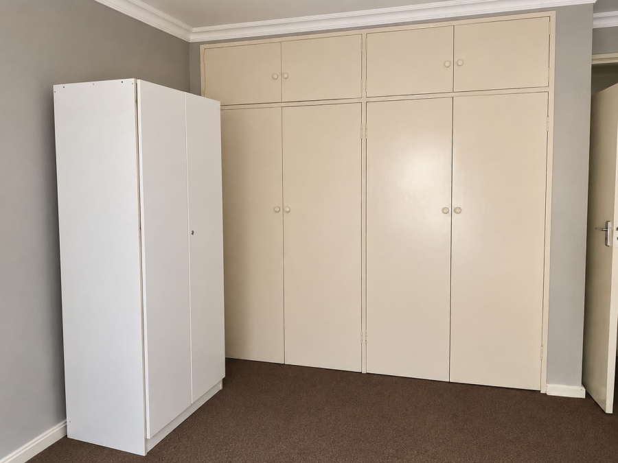 2 Bedroom Property for Sale in Kenilworth Gauteng