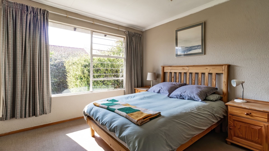 2 Bedroom Property for Sale in Magaliessig Gauteng