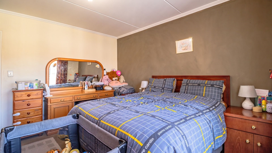 2 Bedroom Property for Sale in Sunninghill Gauteng