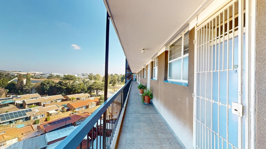2 Bedroom Property for Sale in Denlee Gauteng