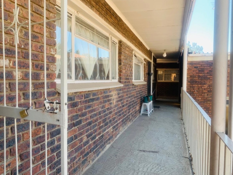 2 Bedroom Property for Sale in Vereeniging Gauteng