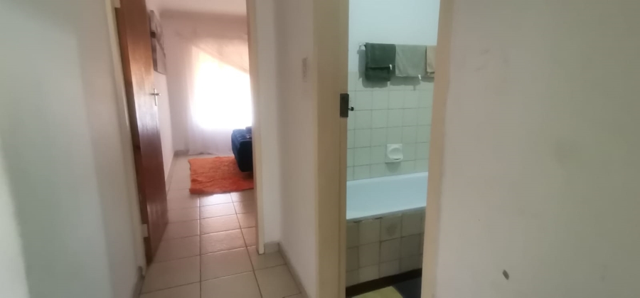 2 Bedroom Property for Sale in Vereeniging Gauteng