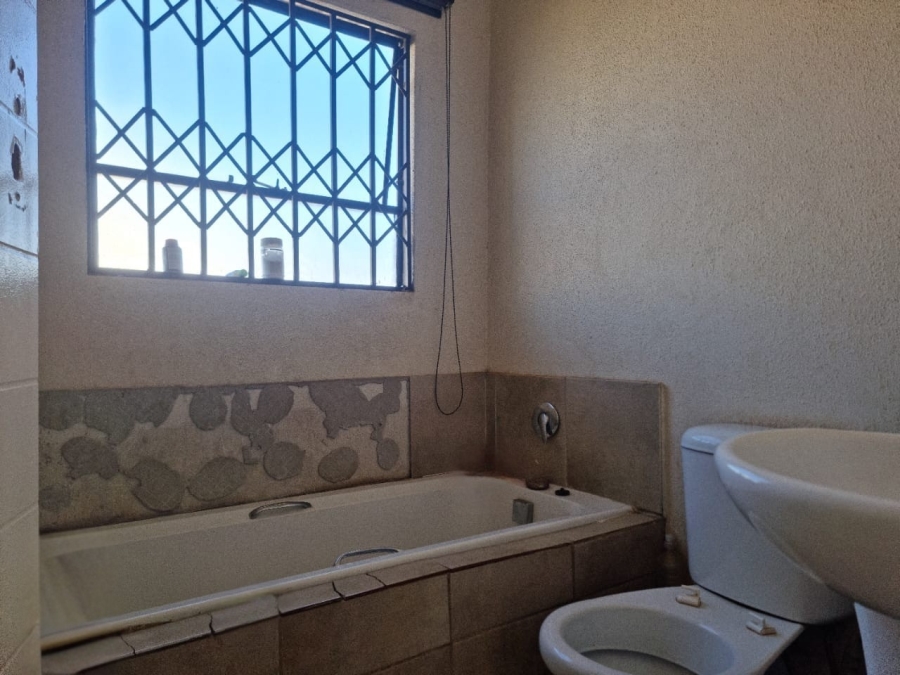 2 Bedroom Property for Sale in Evaton West Gauteng