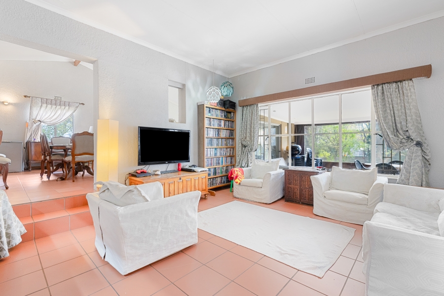 3 Bedroom Property for Sale in Douglasdale Gauteng