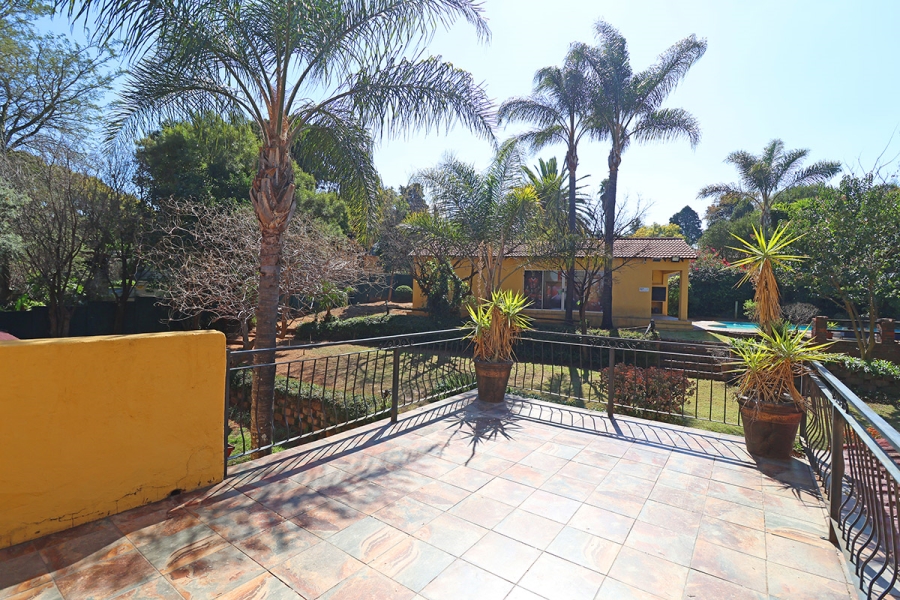 To Let 4 Bedroom Property for Rent in Weltevreden Park Gauteng