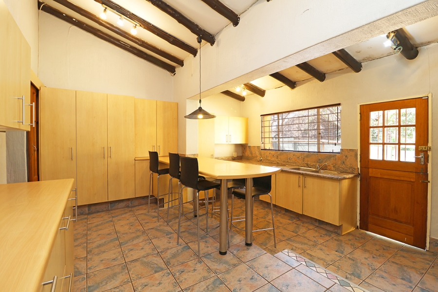 To Let 4 Bedroom Property for Rent in Weltevreden Park Gauteng
