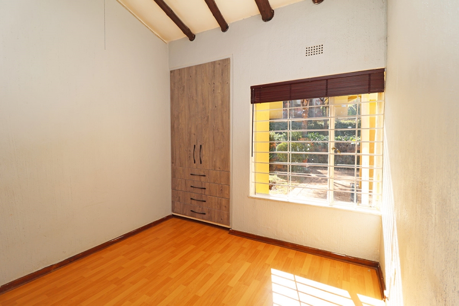 To Let 4 Bedroom Property for Rent in Weltevreden Park Gauteng
