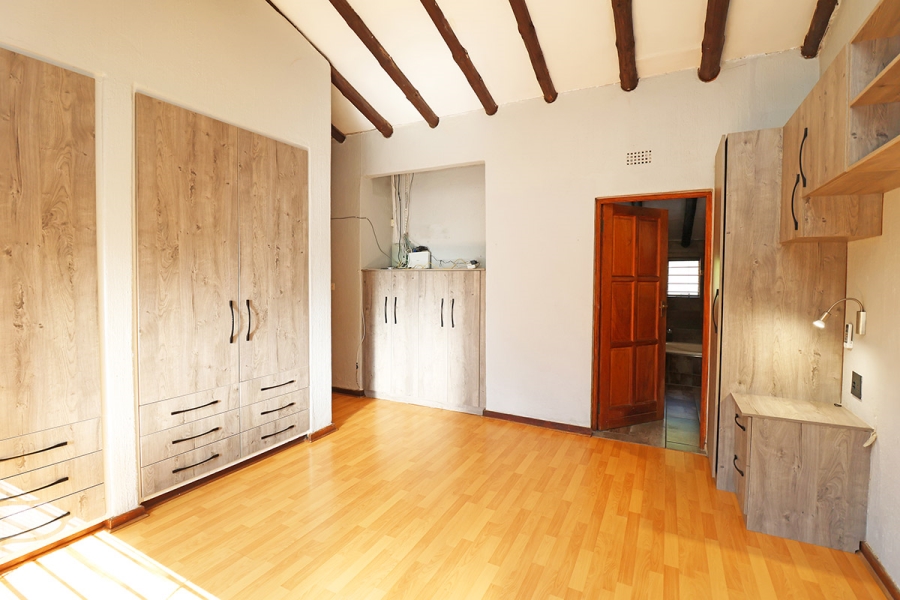 To Let 4 Bedroom Property for Rent in Weltevreden Park Gauteng