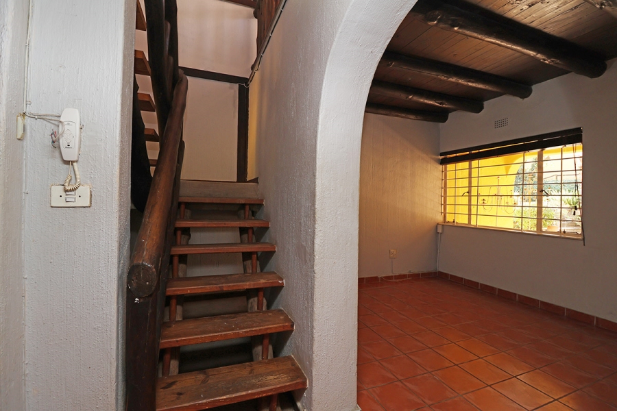 To Let 4 Bedroom Property for Rent in Weltevreden Park Gauteng