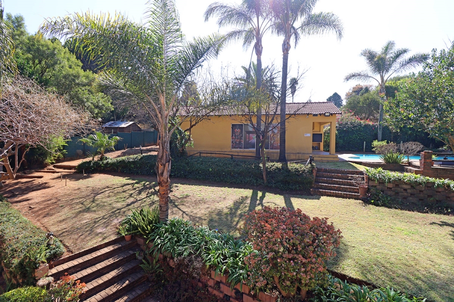 To Let 4 Bedroom Property for Rent in Weltevreden Park Gauteng