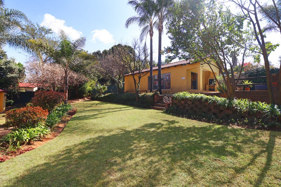 To Let 4 Bedroom Property for Rent in Weltevreden Park Gauteng