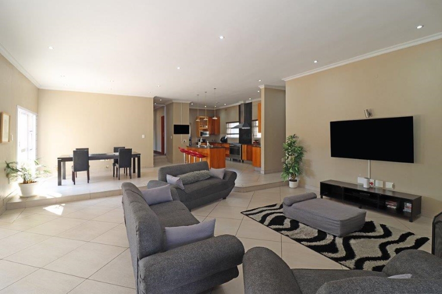 3 Bedroom Property for Sale in Eastleigh Ridge Gauteng