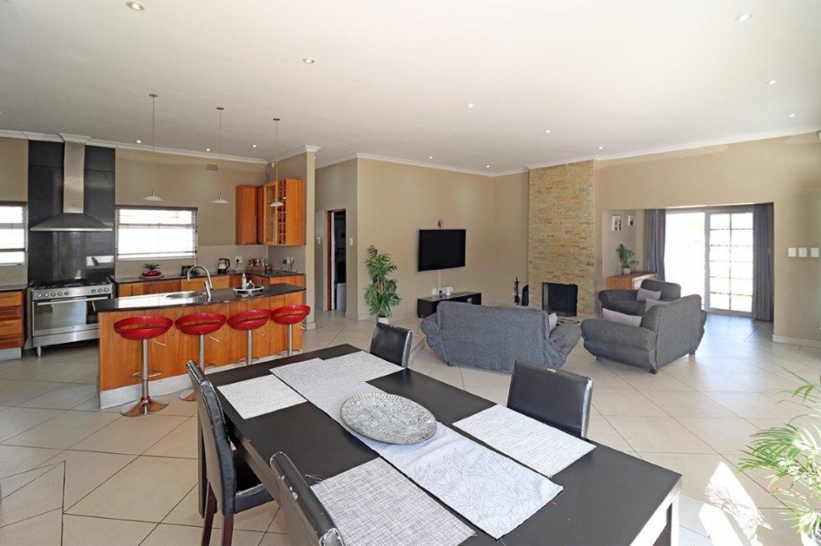 3 Bedroom Property for Sale in Eastleigh Ridge Gauteng