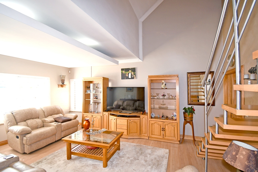 4 Bedroom Property for Sale in Bedfordview Gauteng