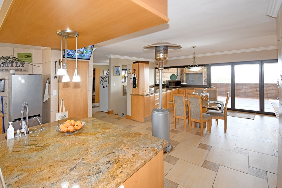 4 Bedroom Property for Sale in Bedfordview Gauteng