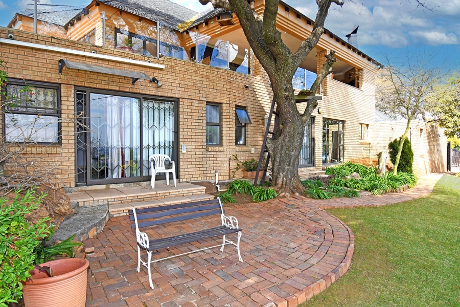 4 Bedroom Property for Sale in Bedfordview Gauteng